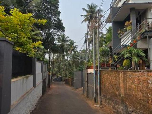 Residential Plot in Chevayur for resale Kozhikode. The reference number is 19566749
