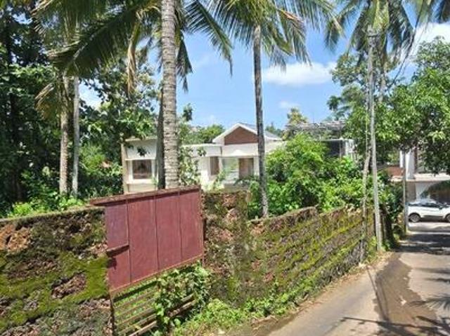 Residential Plot in Chevayur for resale Kozhikode. The reference number is 20591475