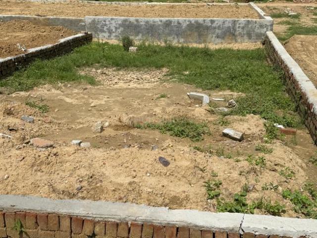 Residential Plot in Chhawla for resale New Delhi. The reference number is 17963772