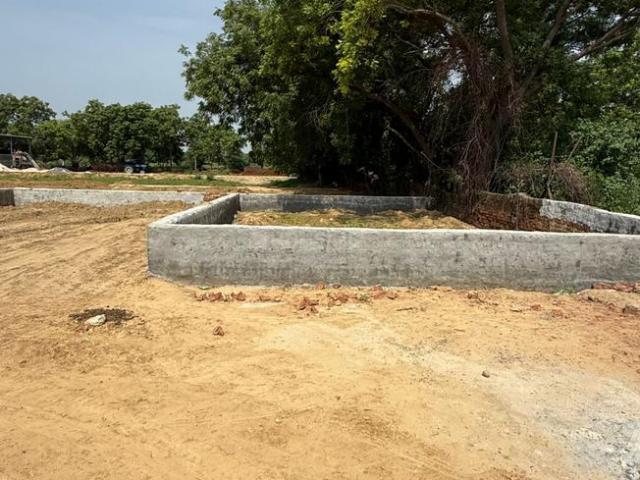 Residential Plot in Chhawla for resale New Delhi. The reference number is 17964160