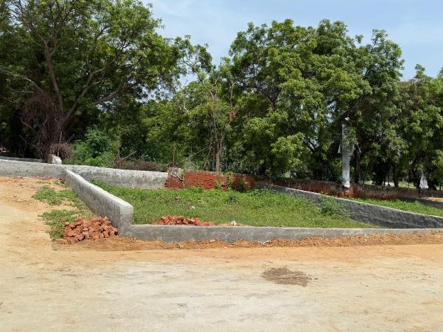 Residential Plot in Chhawla for resale New Delhi. The reference number is 17964218