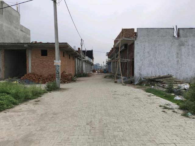 Residential Plot in Chhapraula for resale Ghaziabad. The reference number is 17638623