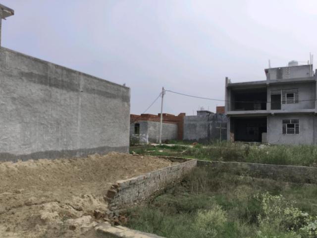 Residential Plot in Chhapraula for resale Ghaziabad. The reference number is 20803453