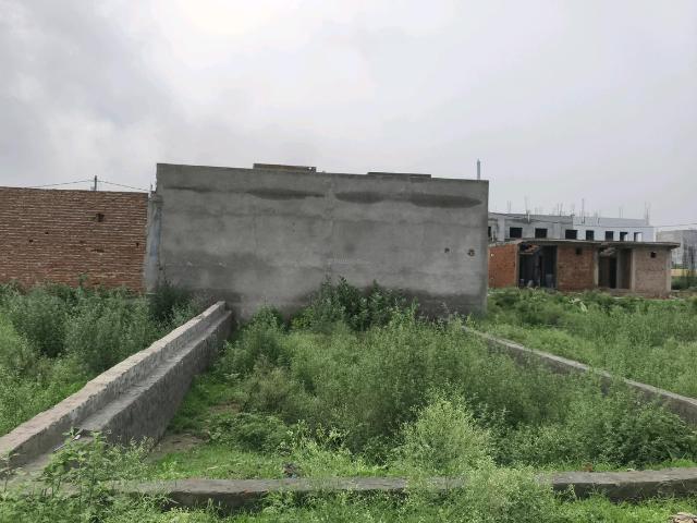 Residential Plot in Chhapraula for resale Ghaziabad. The reference number is 20803215