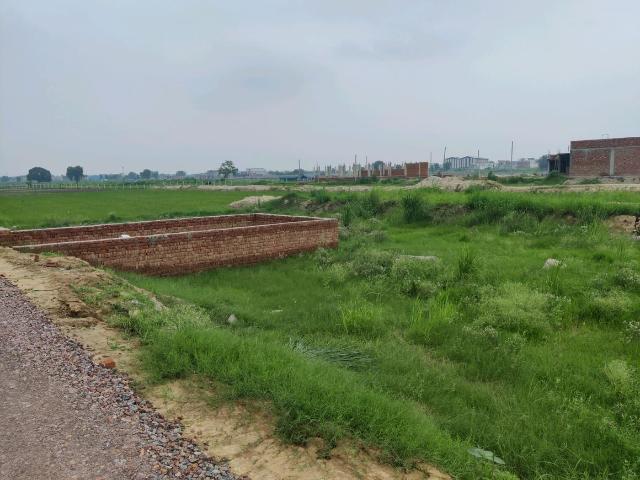 Residential Plot in Chhapraula for resale Ghaziabad. The reference number is 20888854