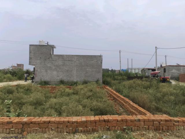 Residential Plot in Chhapraula for resale Ghaziabad. The reference number is 20398835