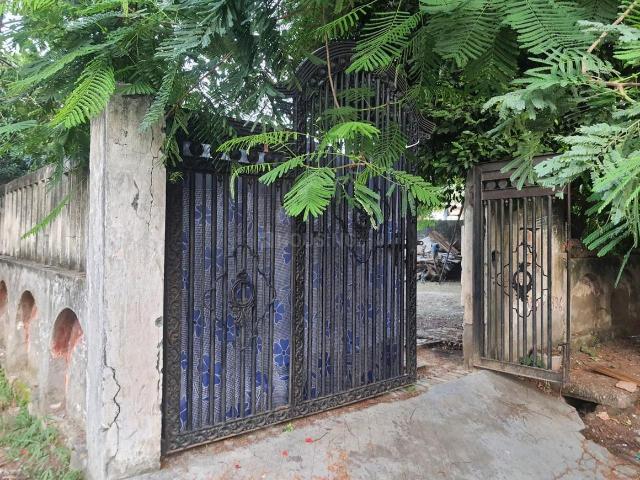 Residential Plot in Chi III for resale Greater Noida. The reference number is 15537101