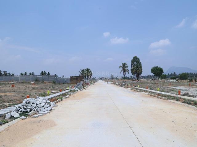 Residential Plot in Chikkaballapura Town for resale Chikballapur District. The reference number is 15511748