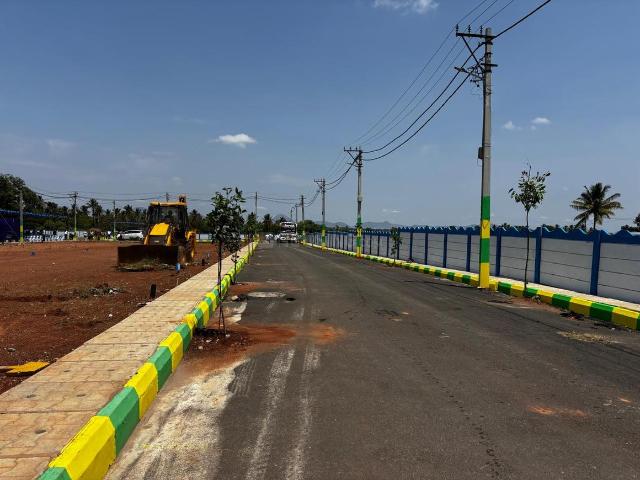 Residential Plot in Chikkaballapura Town for resale Chikballapur District. The reference number is 20506572