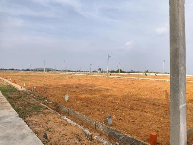 Residential Plot in Chikkaballapura Town for resale Chikballapur District. The reference number is 21270951