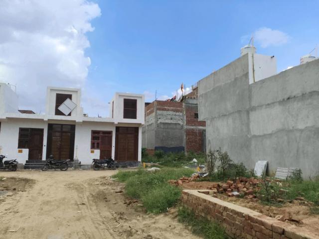 Residential Plot in Chipiyana Buzurg for resale Ghaziabad. The reference number is 21103734
