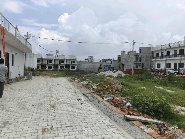 Residential Plot in Chipiyana Buzurg for resale Ghaziabad. The reference number is 21103817