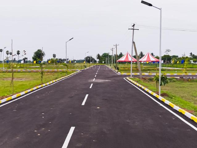 Residential Plot in Chittathur for resale Chennai. The reference number is 21345152