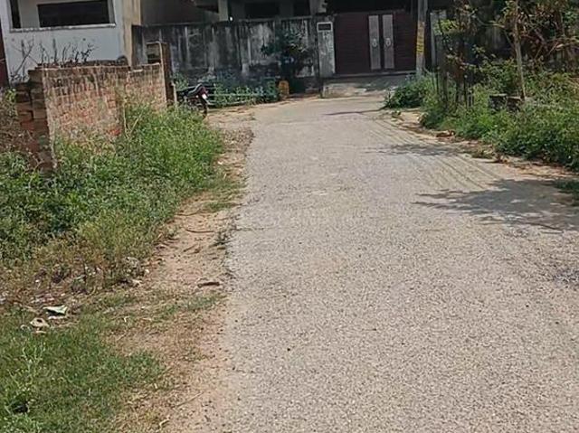 Residential Plot in Chitaipur for resale Varanasi. The reference number is 20215363