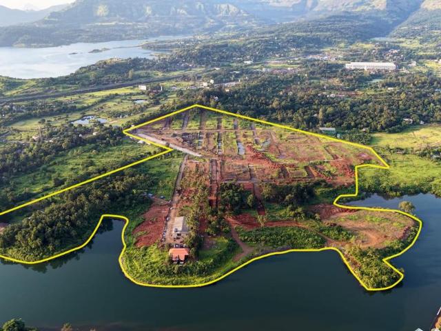 Residential Plot in Chowk for resale Navi Mumbai. The reference number is 21372314