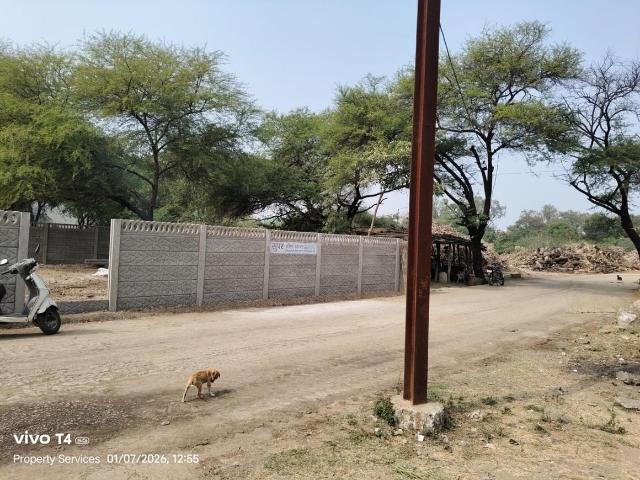 Residential Plot in Chuna Bhatti for resale Bhopal. The reference number is 20375127