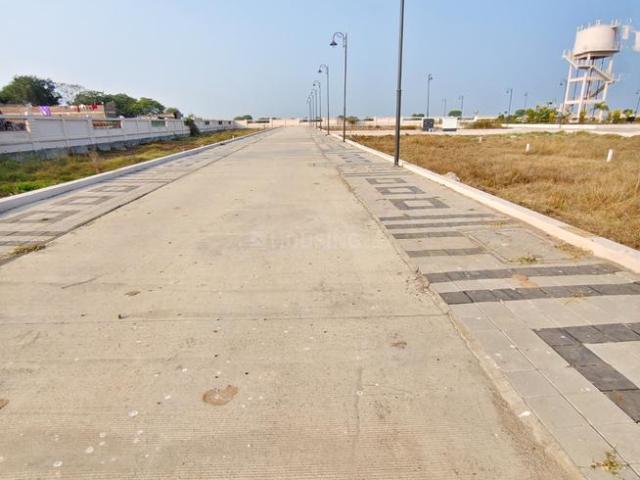 Residential Plot in County Walk Township for resale Indore. The reference number is 19334121