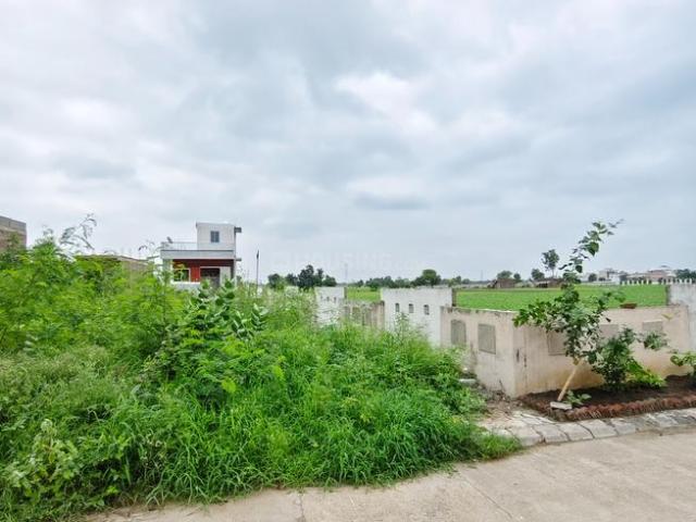 Residential Plot in County Walk Township for resale Indore. The reference number is 17871704