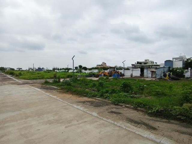 Residential Plot in County Walk Township for resale Indore. The reference number is 17873153