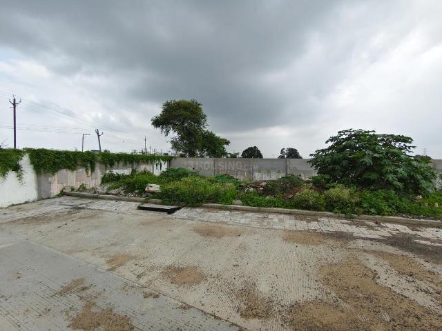 Residential Plot in County Walk Township for resale Indore. The reference number is 18817887
