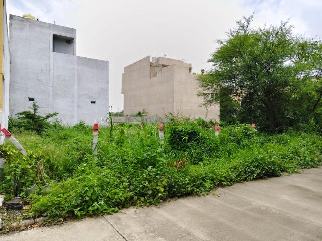 Residential Plot in County Walk Township for resale Indore. The reference number is 19116176