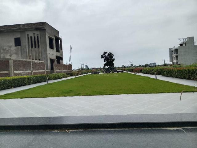 Residential Plot in County Walk Township for resale Indore. The reference number is 19464509