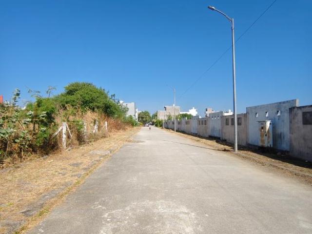 Residential Plot in County Walk Township for resale Indore. The reference number is 19814855