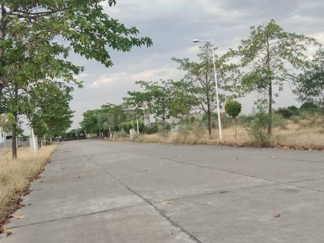 Residential Plot in County Walk Township for resale Indore. The reference number is 11070303