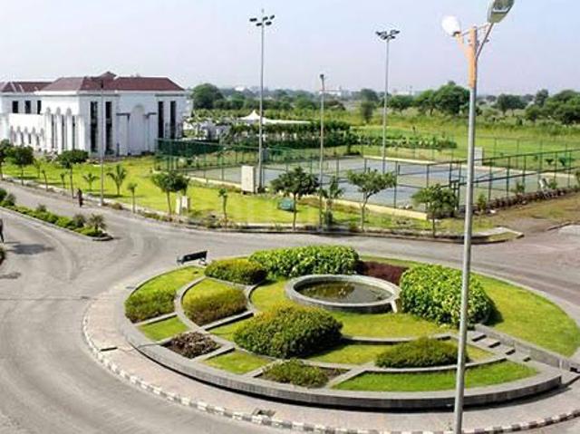 Residential Plot in County Walk Township for resale Indore. The reference number is 11635500