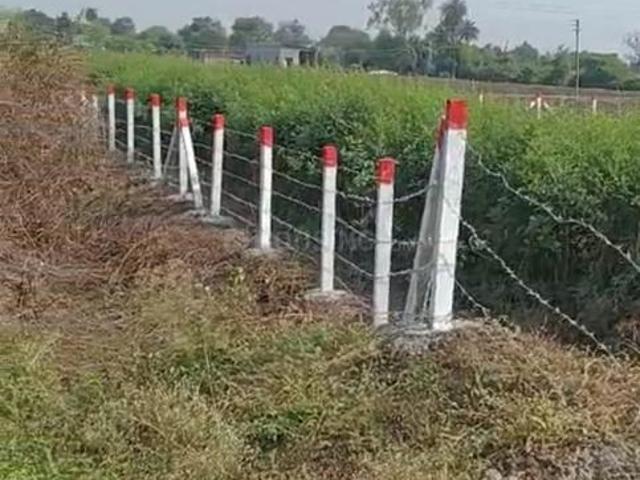 Residential Plot in County Walk Township for resale Indore. The reference number is 20012847