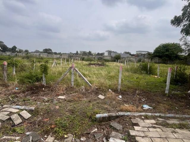 Residential Plot in County Walk Township for resale Indore. The reference number is 20668212