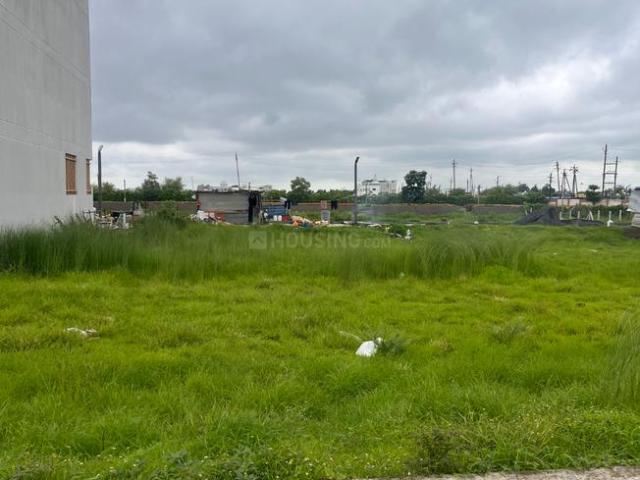 Residential Plot in County Walk Township for resale Indore. The reference number is 20782595