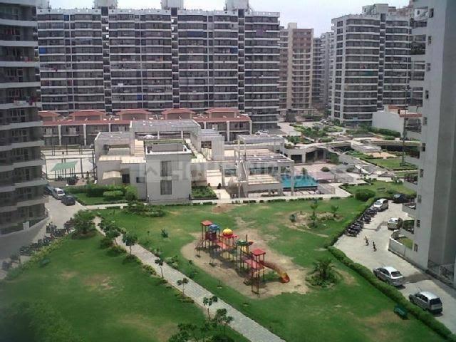 Residential Plot in Crossings Republik for resale Ghaziabad. The reference number is 14582418