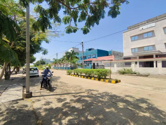 Residential Plot in Dunda for resale Raipur. The reference number is 21099597