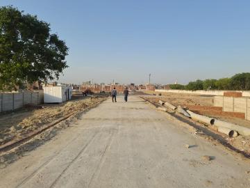 Chipiyana Buzurg, Ghaziabad, Ghaziabad District, Uttarakhand