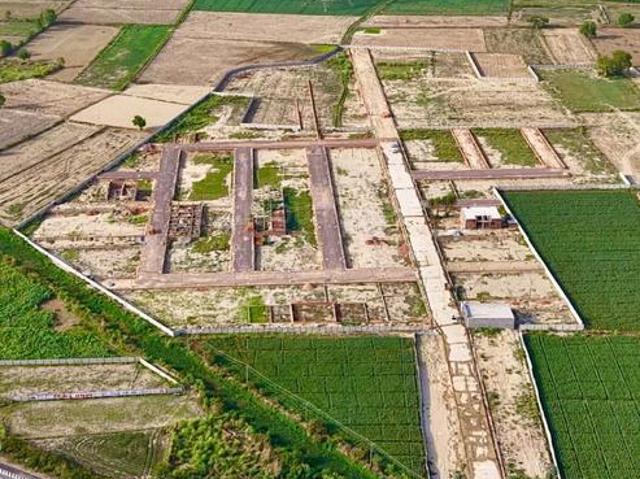 Residential Plot in Dadri for resale Greater Noida. The reference number is 20535801