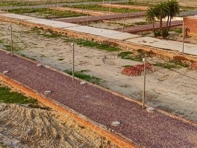 Residential Plot in Dadri for resale Greater Noida. The reference number is 20691861