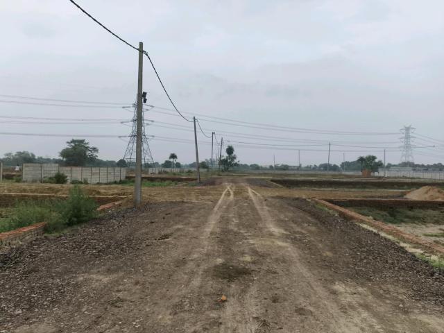 Residential Plot in Dadri for resale Greater Noida. The reference number is 20736249