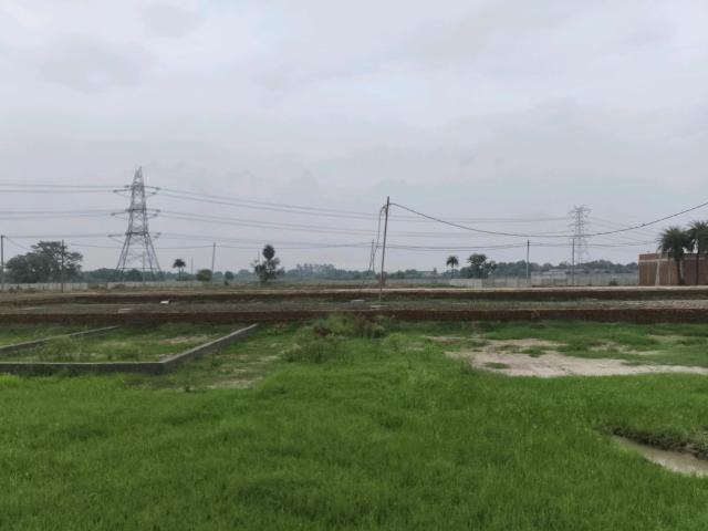 Residential Plot in Dadri for resale Greater Noida. The reference number is 20736283
