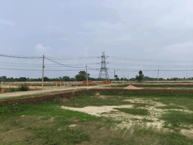 Residential Plot in Dadri for resale Greater Noida. The reference number is 20838755