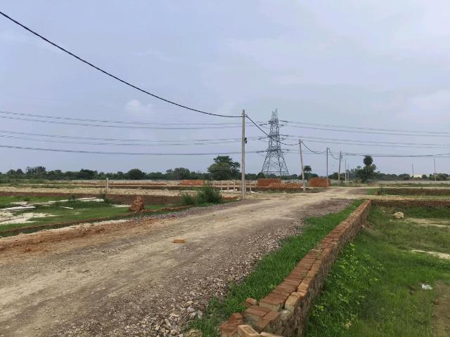 Residential Plot in Dadri for resale Greater Noida. The reference number is 20838716
