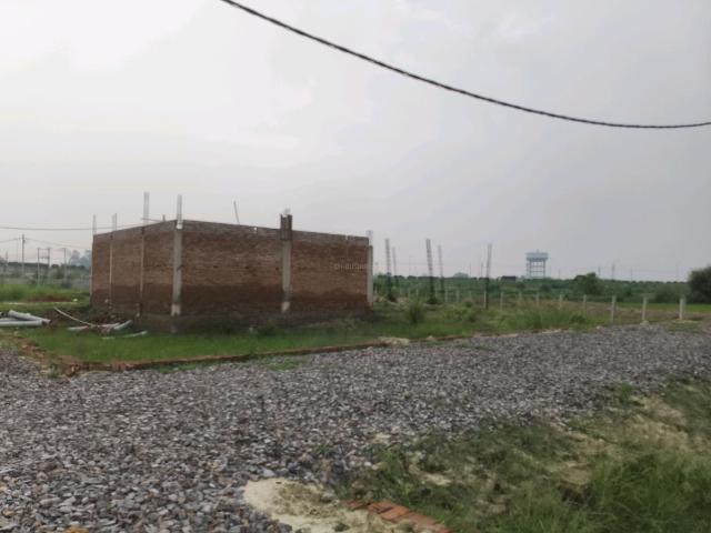 Residential Plot in Dadri for resale Greater Noida. The reference number is 20993726