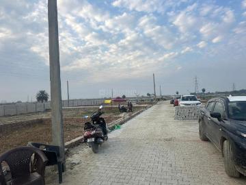 Residential Plot in Dankaur for resale Greater Noida. The reference number is 15920774