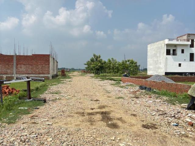 Residential Plot in Darekhu for resale Varanasi. The reference number is 18420633