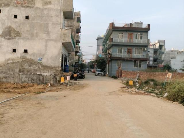 Residential Plot in Deenpur for resale New Delhi. The reference number is 19370551