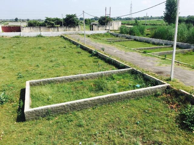 Residential Plot in Defense Mega City for resale Greater Noida. The reference number is 18059415