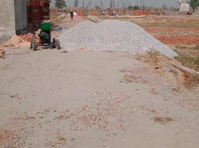 Residential Plot in Defense Mega City for resale Greater Noida. The reference number is 18061169