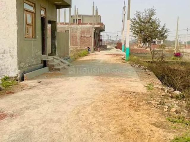 Residential Plot in Defense Mega City for resale Greater Noida. The reference number is 18067664