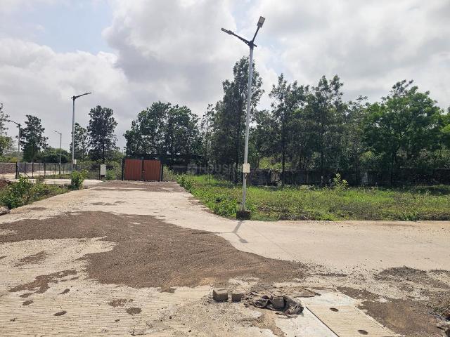 Residential Plot in Deolali Camp for resale Devlali. The reference number is 20699541
