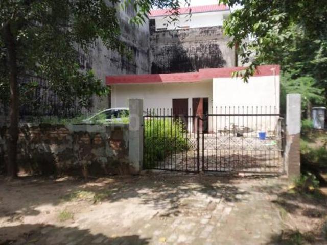 Residential Plot in Delta II for resale Greater Noida. The reference number is 18715136